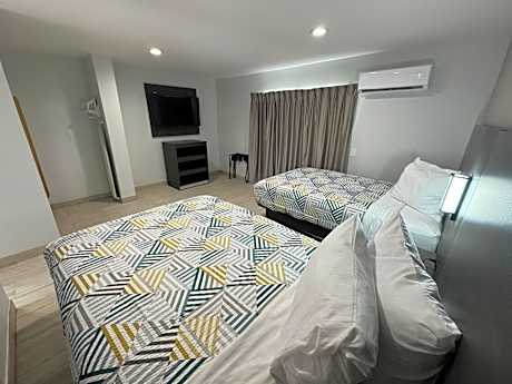 Quadruple Room - Non-Smoking