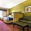 Rodeway Inn & Suites East/I-44