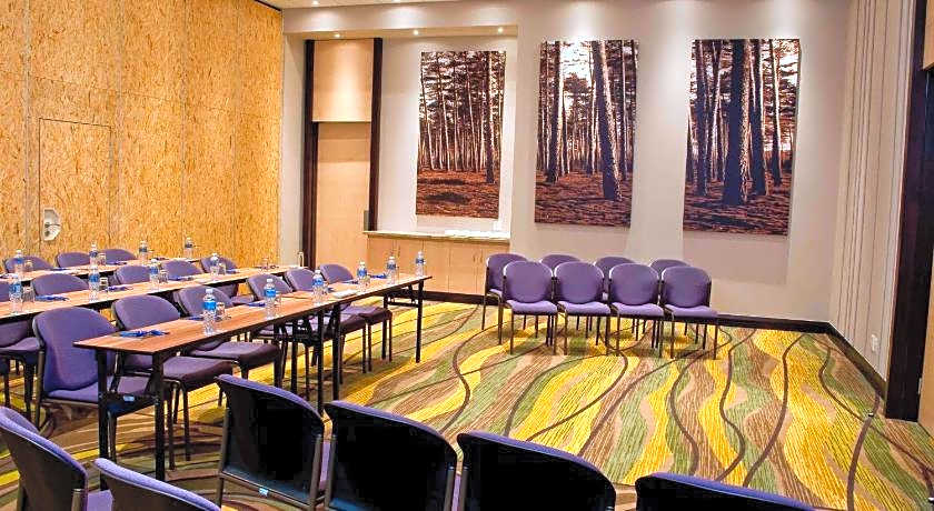 Peermont Metcourt at Umfolozi Empangeni