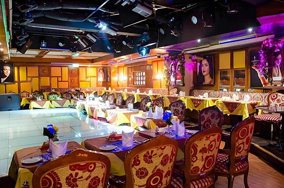 LE PARADISE PALACE HOTEL Deira Dubai Al Rigga