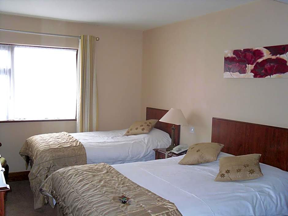 The Horse and Hound Hotel