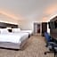Holiday Inn Express & Suites Parkersburg East By IHG