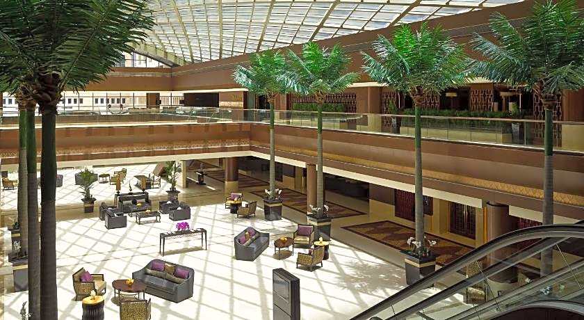 Dusit Thani Abu Dhabi Hotel