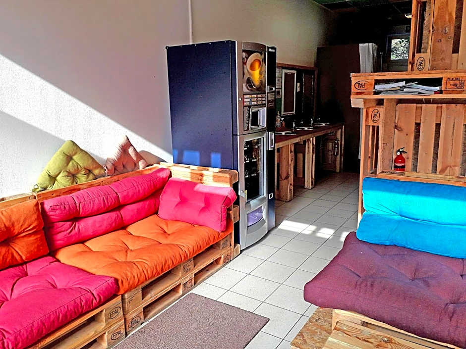 FOX BOX I Capsule Apt