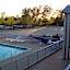 Days Inn by Wyndham Grove