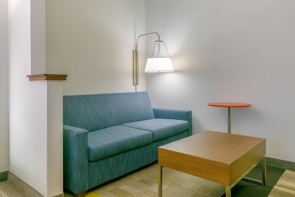 Holiday Inn Express Mount Arlington By IHG
