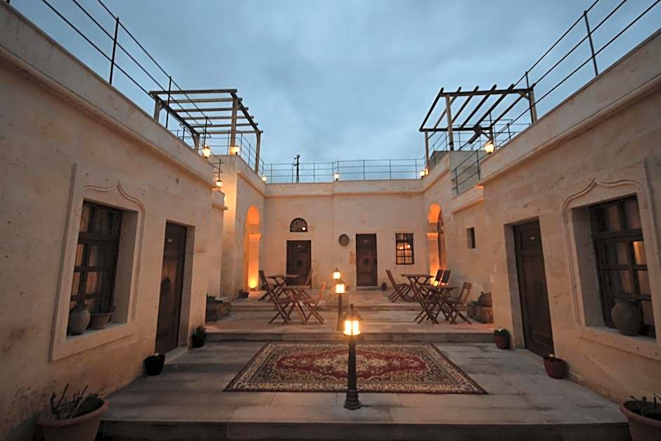 Lavinia Cappadocia Cave