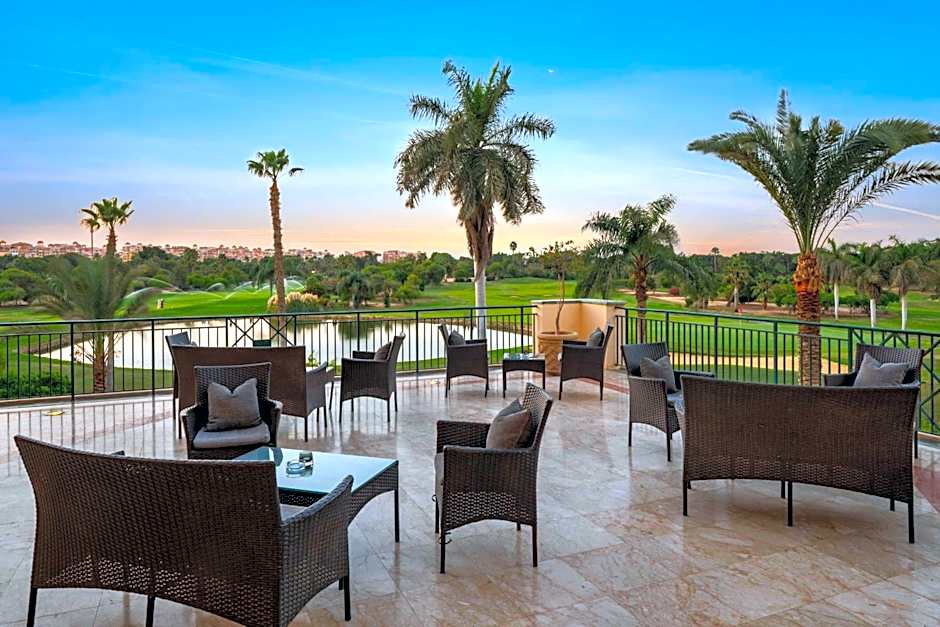 Hilton Pyramids Golf