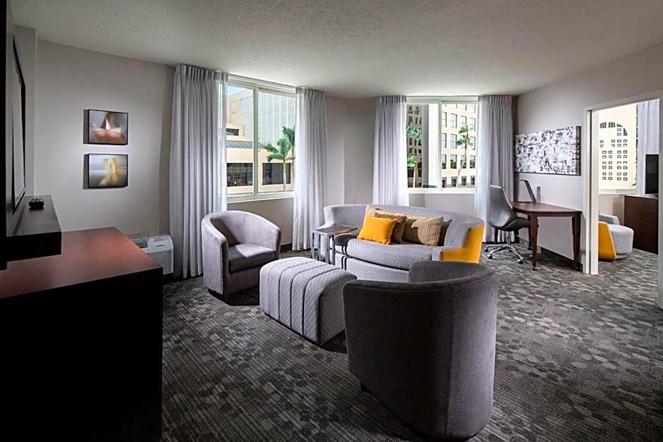 Courtyard by Marriott Miami Dadeland