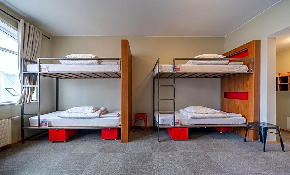 Loft - HI Eco Hostel
