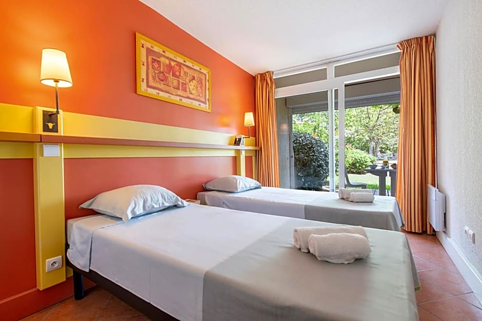 SOWELL Family Grau du Roi