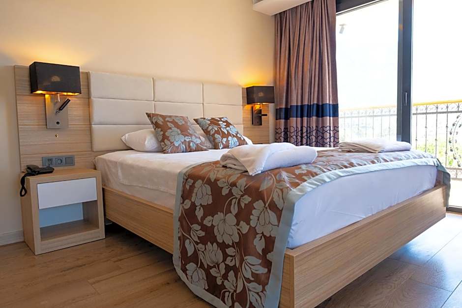 Perdikia Hill Hotel And Villas