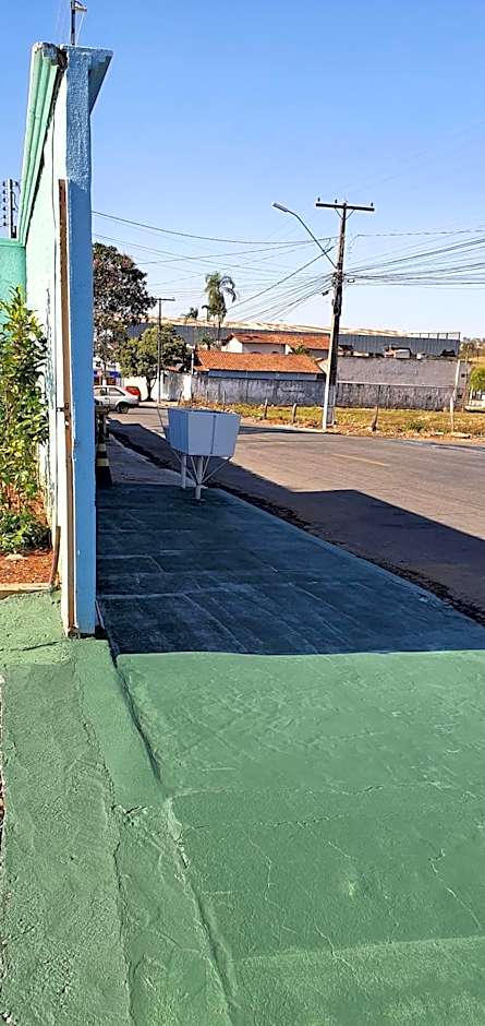 Pousada Romeiros do Pai Eterno - Santuario Basilica de Trindade