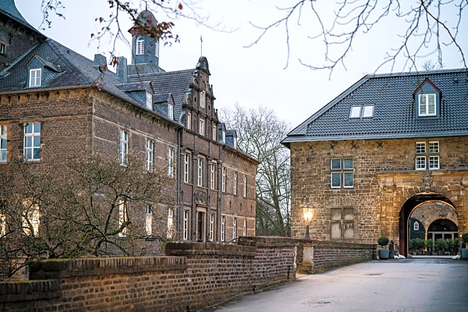 Schlosshotel Hugenpoet