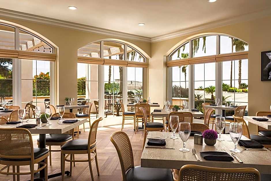 Hilton Garden Inn Carlsbad Beach