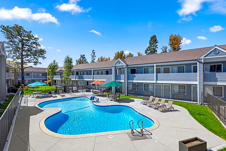 Good Nite Inn Calabasas