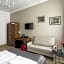 G12 Aparthotel