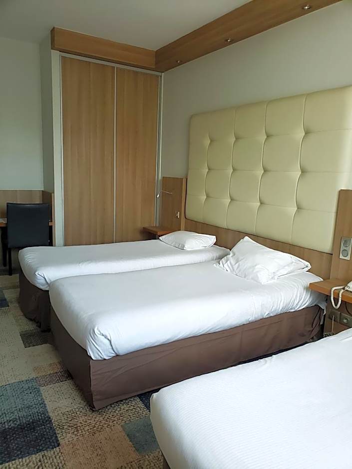 Kyriad Hotel Tours Centre