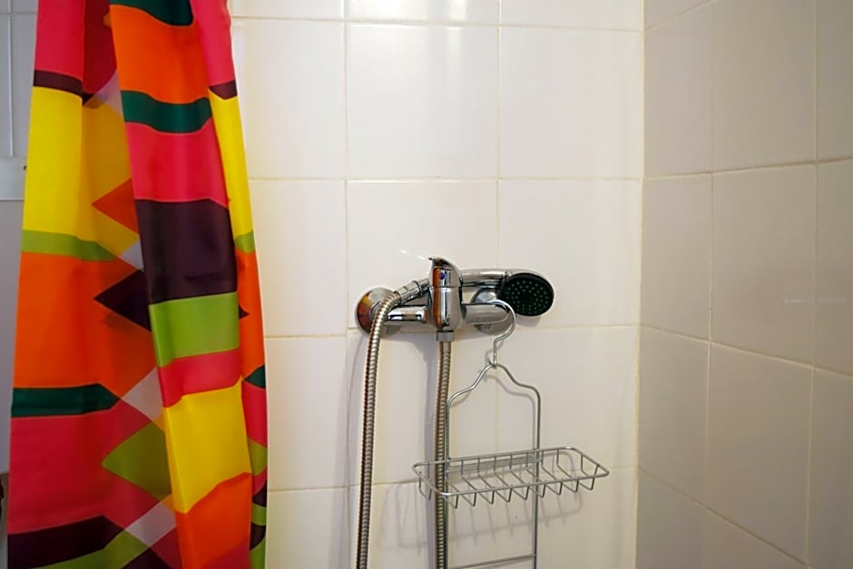 Nations Hostel – Lisbon, NY