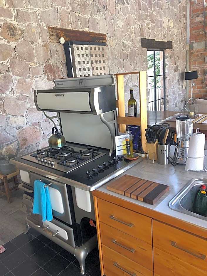 Departamento en planta baja con patio, dos habitaciones con dos ba¿os completos sala y cocina integral Vistas desde la azotea de
