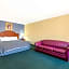 Blue Way Inn & Suites Wichita East