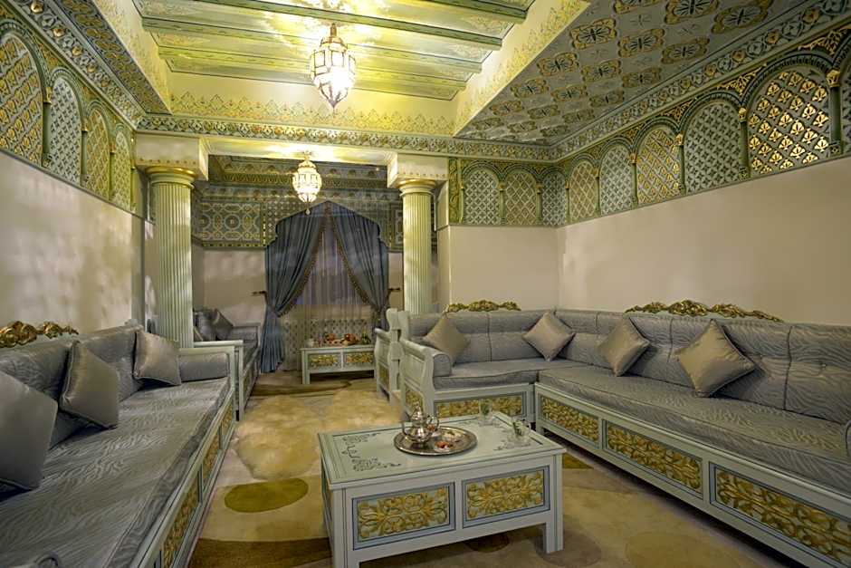 The Penthouse Suites Hotel