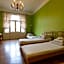 Trzy Kafki Private Rooms