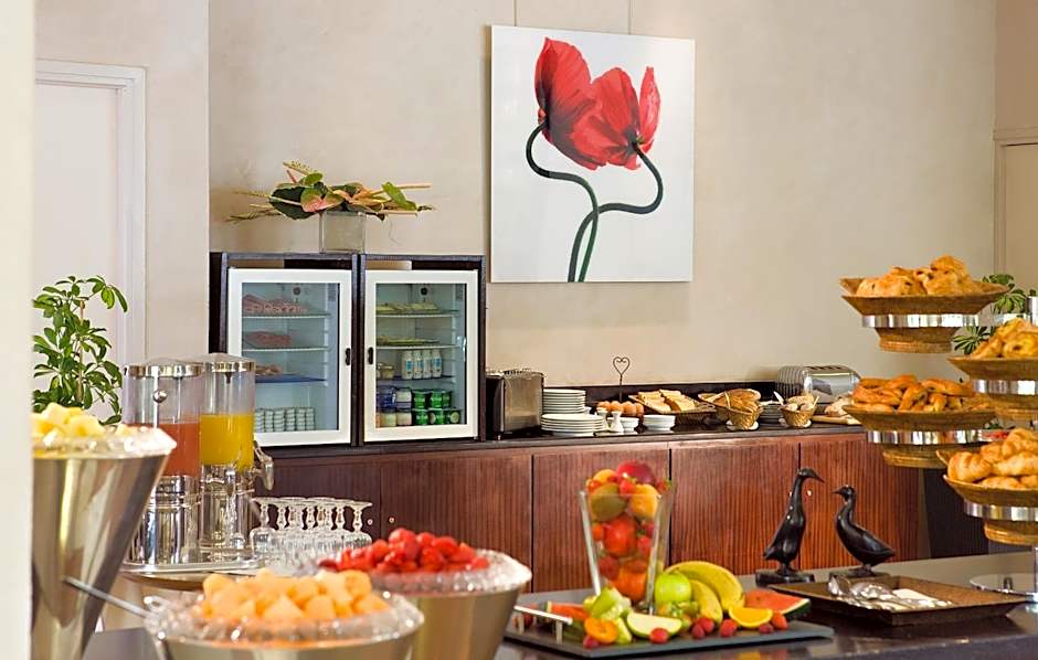 Warwick Reine Astrid - Lyon