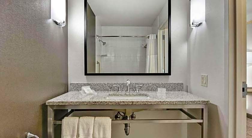 Hilton Garden Inn Oshkosh