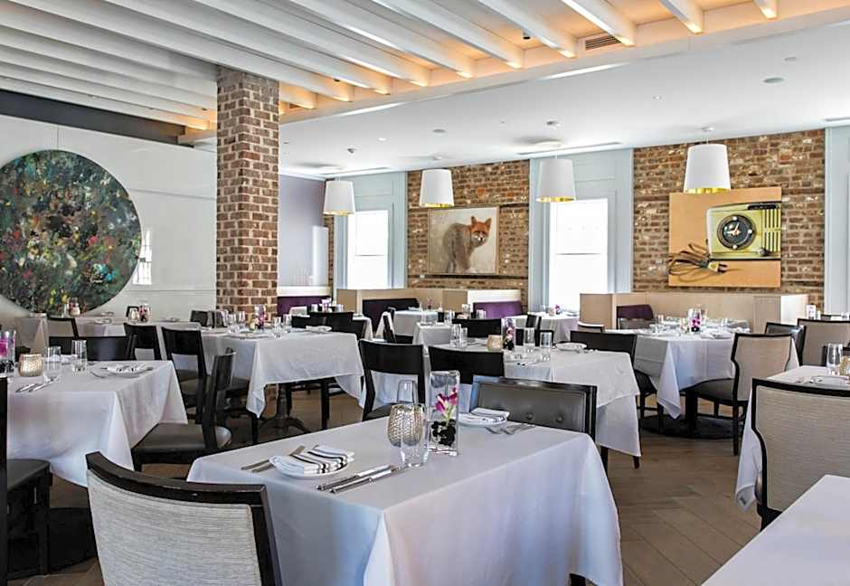 The Vendue, Downtown Art Hotel