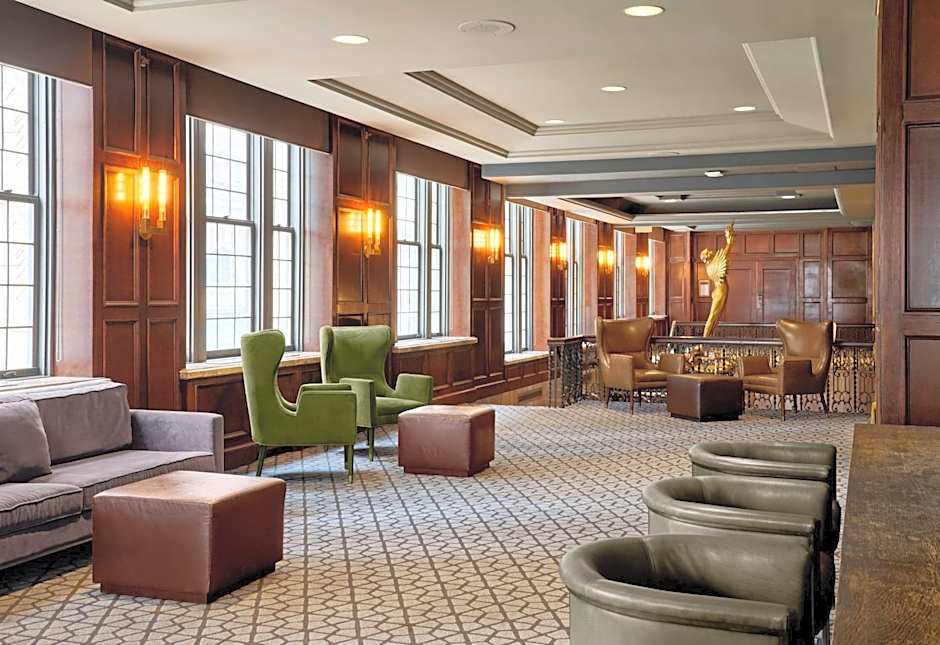 Hotel Phillips Kansas City Curio Collection by Hilton