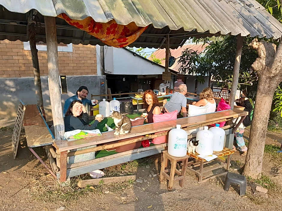 KK Hut Guest House