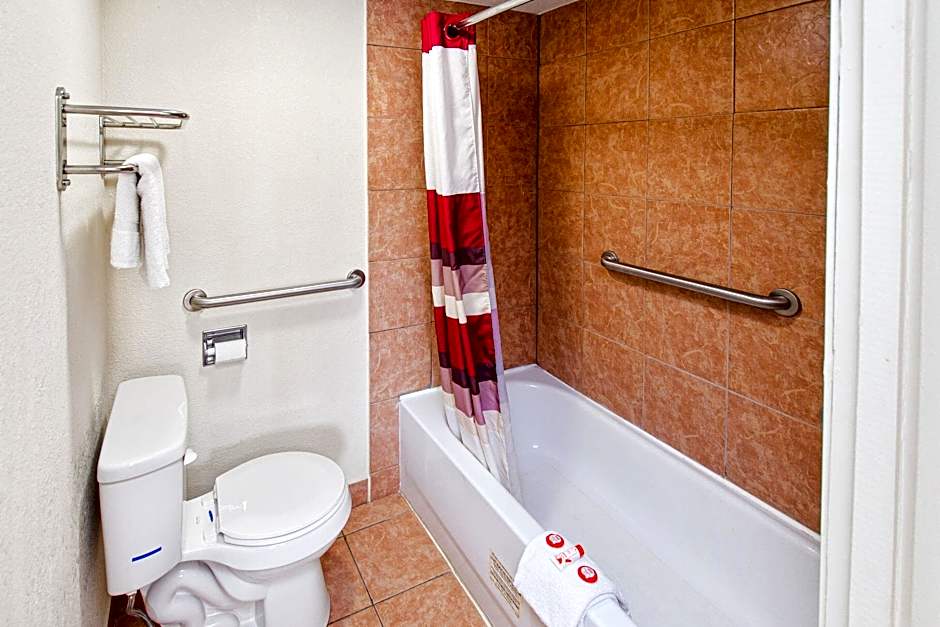 OYO Hotel Blytheville AR I-55