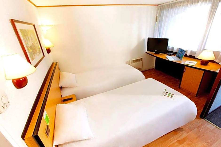 Kyriad Blois Hotel
