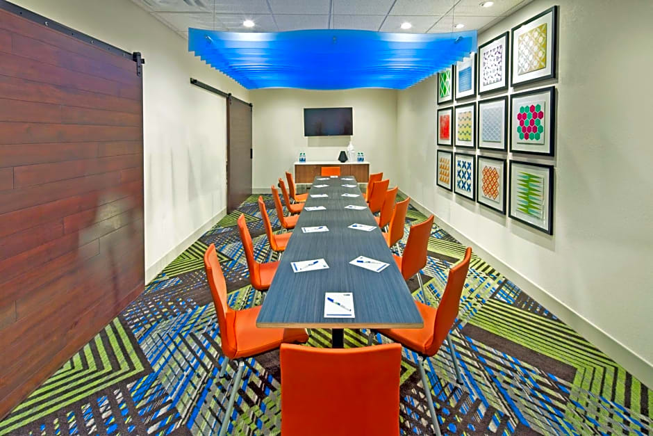 Holiday Inn Express & Suites Indianapolis NW - Whitestown By IHG