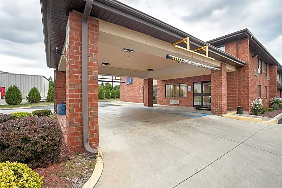 Motel 6 Binghamton