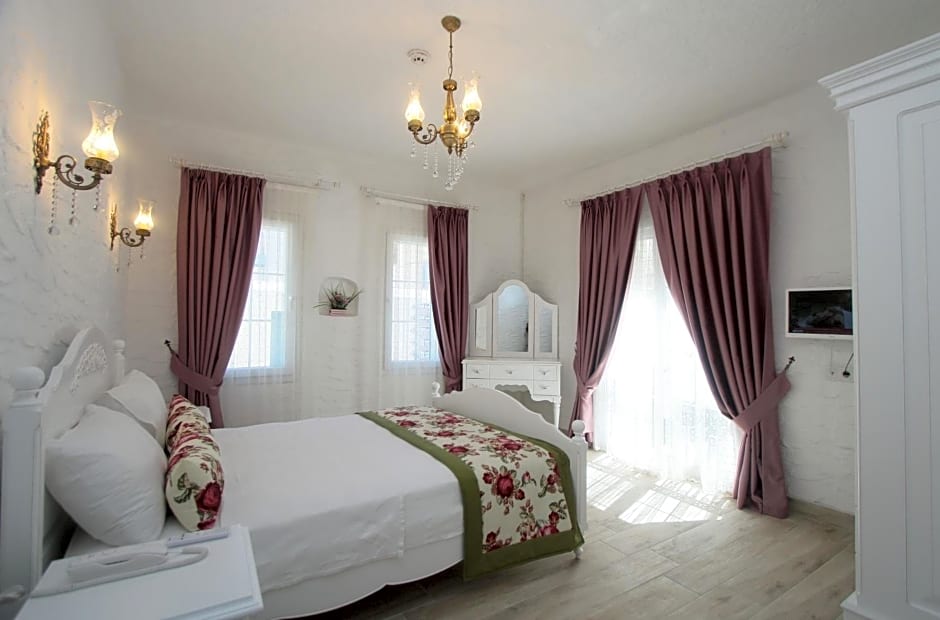 Alya Mou Butik Hotel