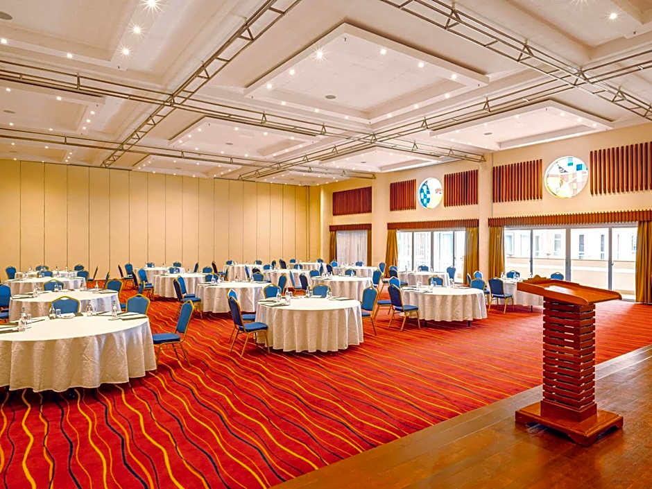 Mövenpick Hotel & Residences Nairobi