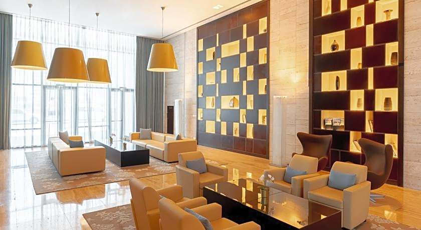 The Radisson Blu Residence, Dubai Marina