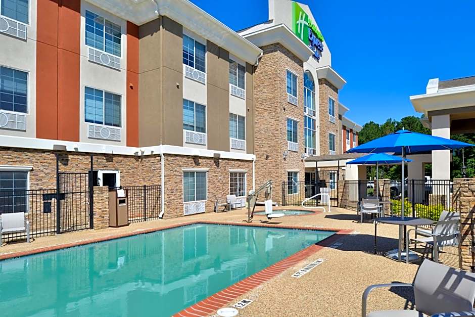 Holiday Inn Express Hotel & Suites Carthage By IHG