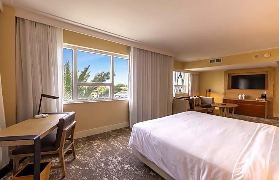Photo 1 of 5 of 1 King Bed Suite, Ocean View, Balcony