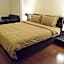 Hideaway Guest House And Bar