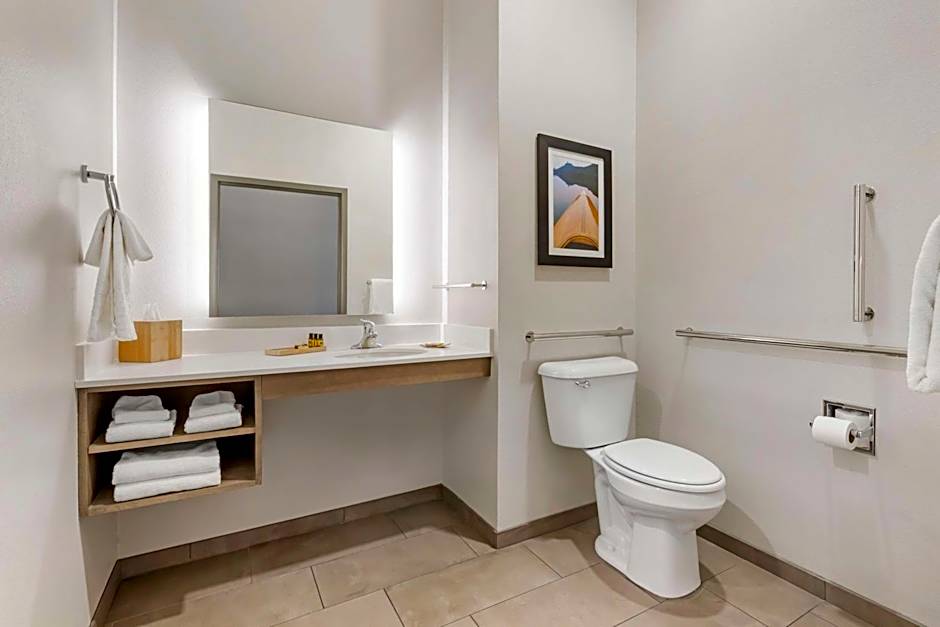 Best Western Plus LaCrescent / LaCrosse