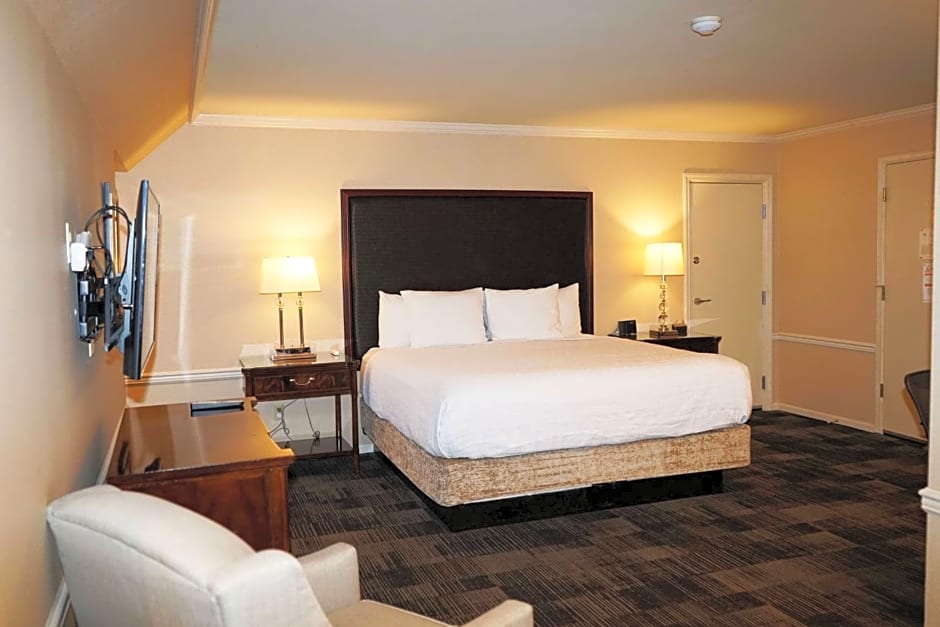Wingate by Wyndham Bellingham Heritage Inn