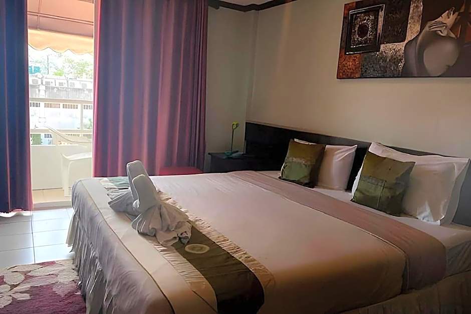 The Nice Patong Hotel