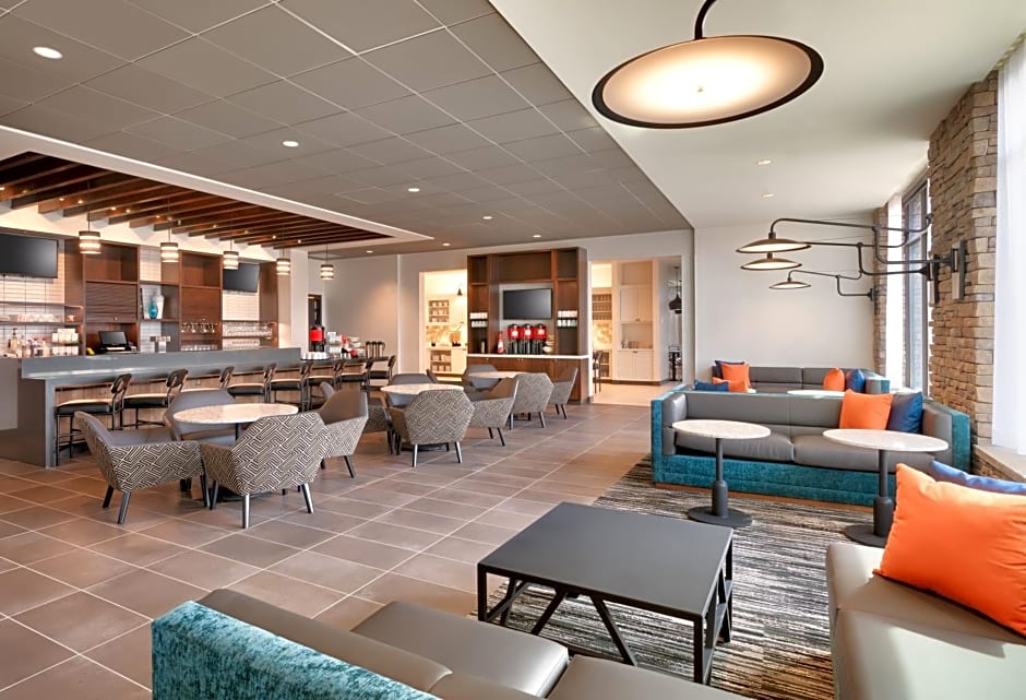 Hyatt Place Anchorage-Midtown