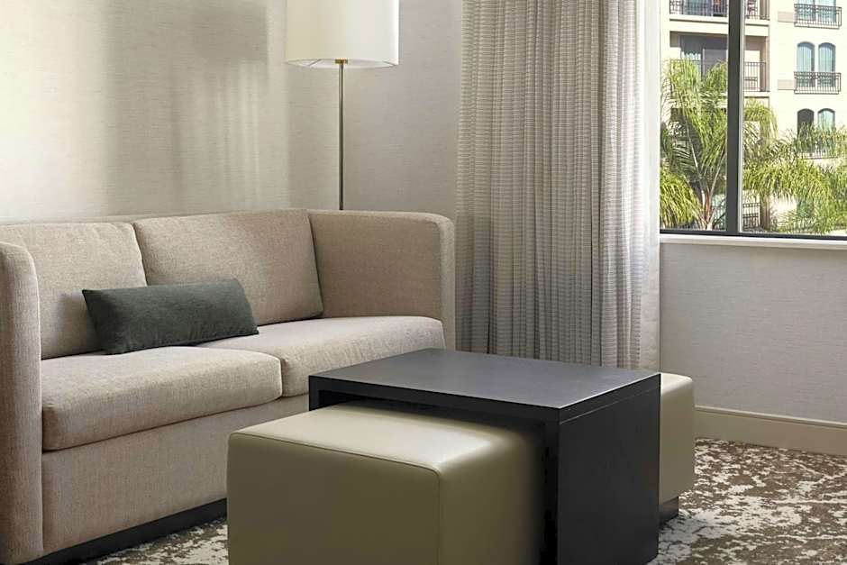 Courtyard by Marriott Los Angeles Pasadena/Old Town