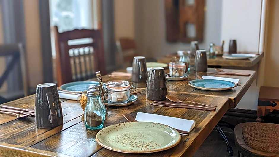 Oaklands Guest House