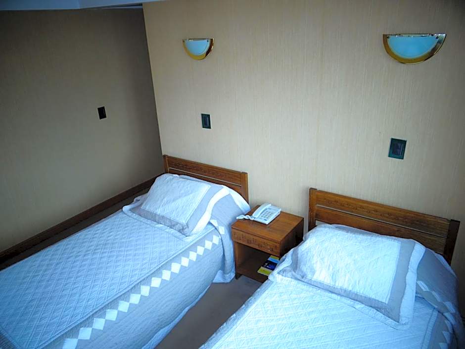 Hotel Antupiren