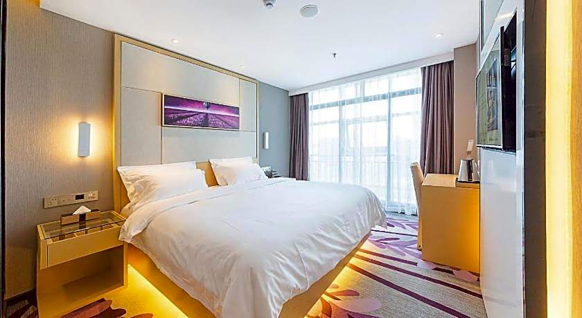 Lavande Hotel Weihai Weigao Plaza